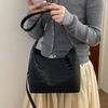 Fashion woven tote bag, women's tide large-capacity bucket bag, hot-selling commuter retro shoulder handbag
