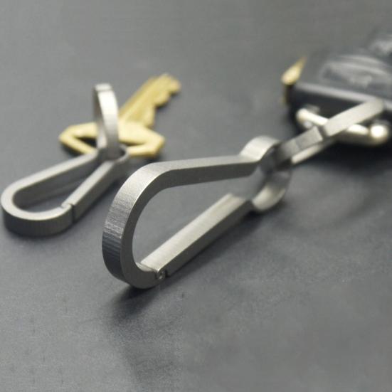 Универсальный брелок из титанового сплава — фото 5