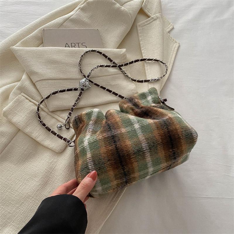 

Vintage Woolen Fabric Women s Bag 2024 Early Spring New Fashion Contrast Color Plaid Crossbody Chain Shoulder Bucket Bag зелений