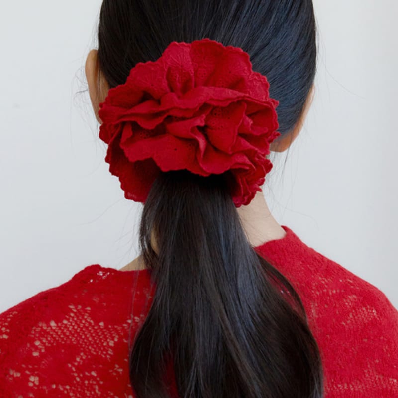 FANTASTIC PLANET Double Lace Scrunchie (RED)
