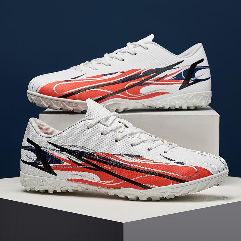 Low-top football shoes 2026 new broken nails Messi youth AG long nails men's and women's training shoes
