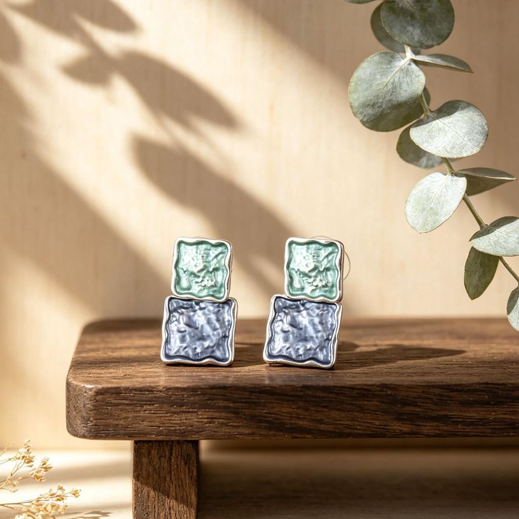 Explosive double-layer square hand-painted enamel color earrings, environmentally friendly alloy material earrings, daily versatile earrings.