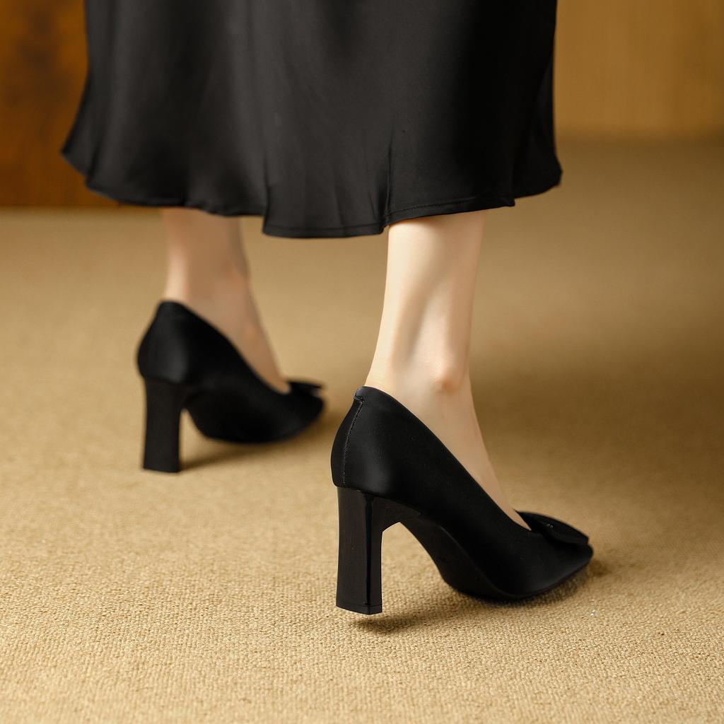 Square Head Thick Heel High Heels Soft Leather Work Shoes Spring 2026 One-pedal Square Buckle Shallow Mouth Single Shoes