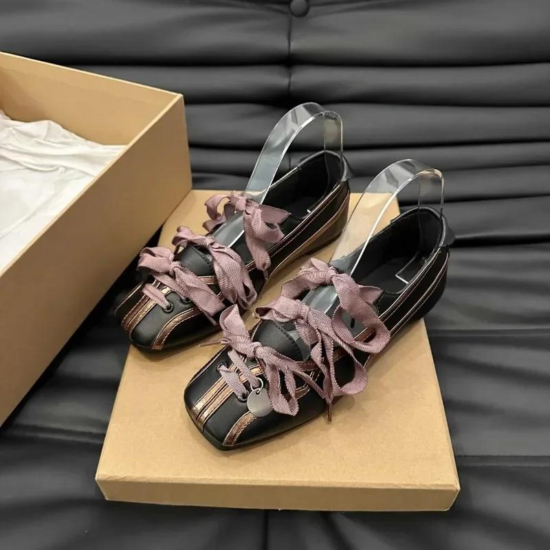 

Модные женские балетки с ремешками, балетки с комбинированным верхом, туфли-лодочки с бантом и квадратным закрытым носком, сандалии на удобном низком каблуке, повседневные сандалии 35 чёрный