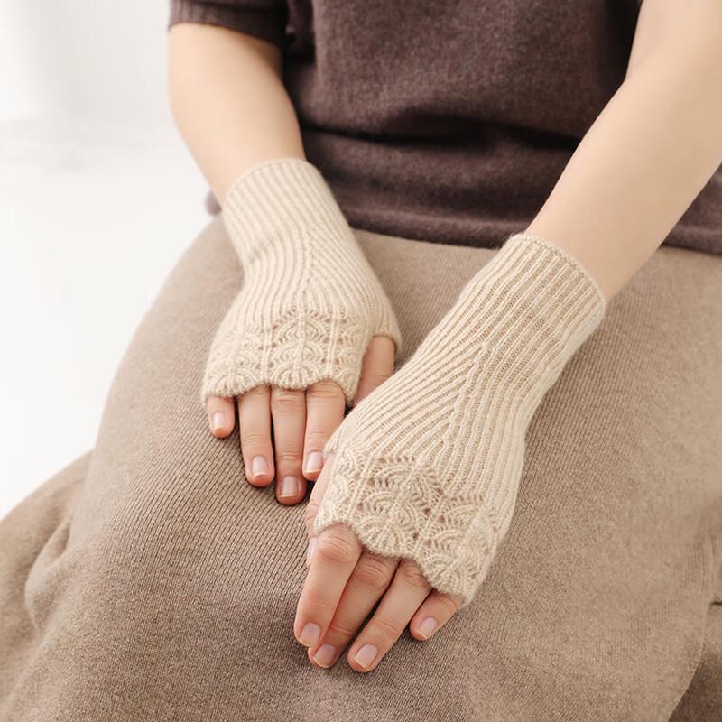 

BOHOBOCO Women s 100% Cashmere Fingerless Gloves One Size