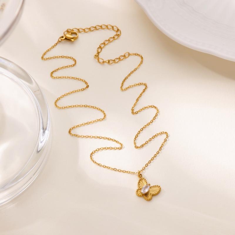 Butterfly Necklace Women's Exquisite Fashion Versatile Gold Store Butterfly Necklace Supply