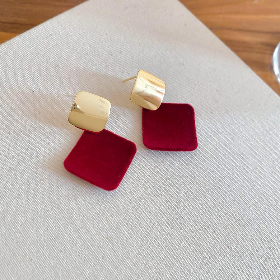 Silberne Nadel Tropfenöl Rote Perlen Ohrstecker - Eleganter & Vielseitiger Schmuck für Damen