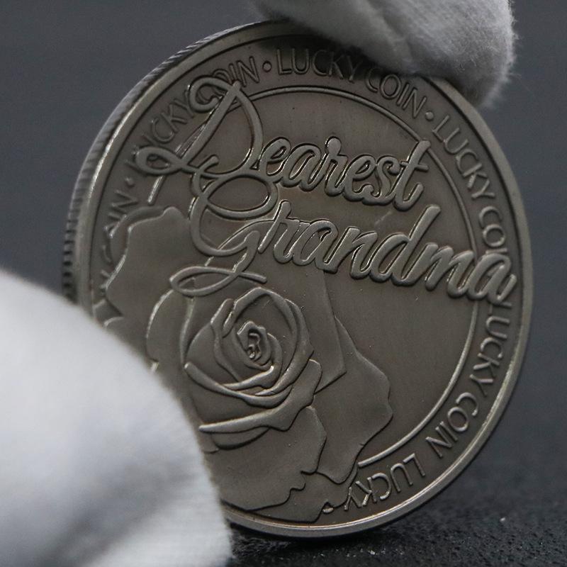 Grandma's Antique Silver Four-Leaf Clover Lucky Coin Thanksgiving Gift Badge