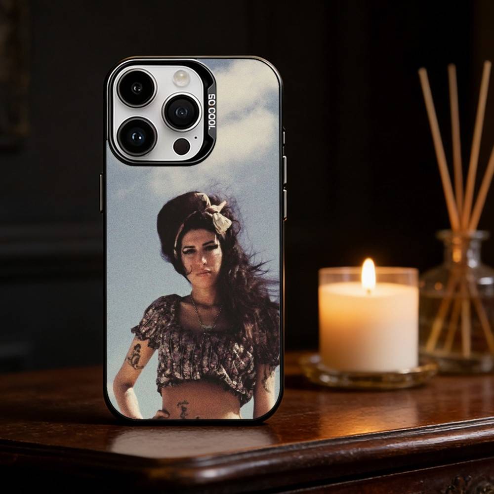Amy W-Winehouse 80S Phone Case Color Silver Shell For IPhone 17 16 15 14 13 12 11 Pro Max Plus
