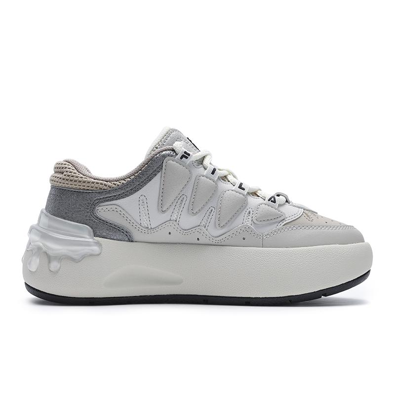 Fila Carrot 1 Lightweight Breathable Fashionable Versatile Simple Comfortable Casual Low-Top Sneakers Women sneakers Antarctic-Gray F12W531213FHA