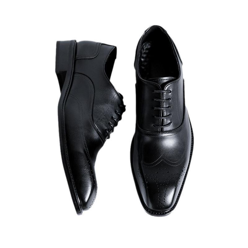 Men Dress Shoes Luxury Patent Leather Oxfords British Style Business Casual Leather Shoes Laced Derby Shoe Wedding Shoes for Men