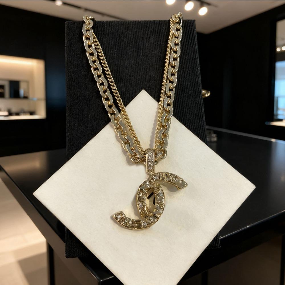 Xiaoxiangfeng Classic Necklace, New Embossed Letter Double-layer Necklace, Seiko High Version, Adjustable Length
