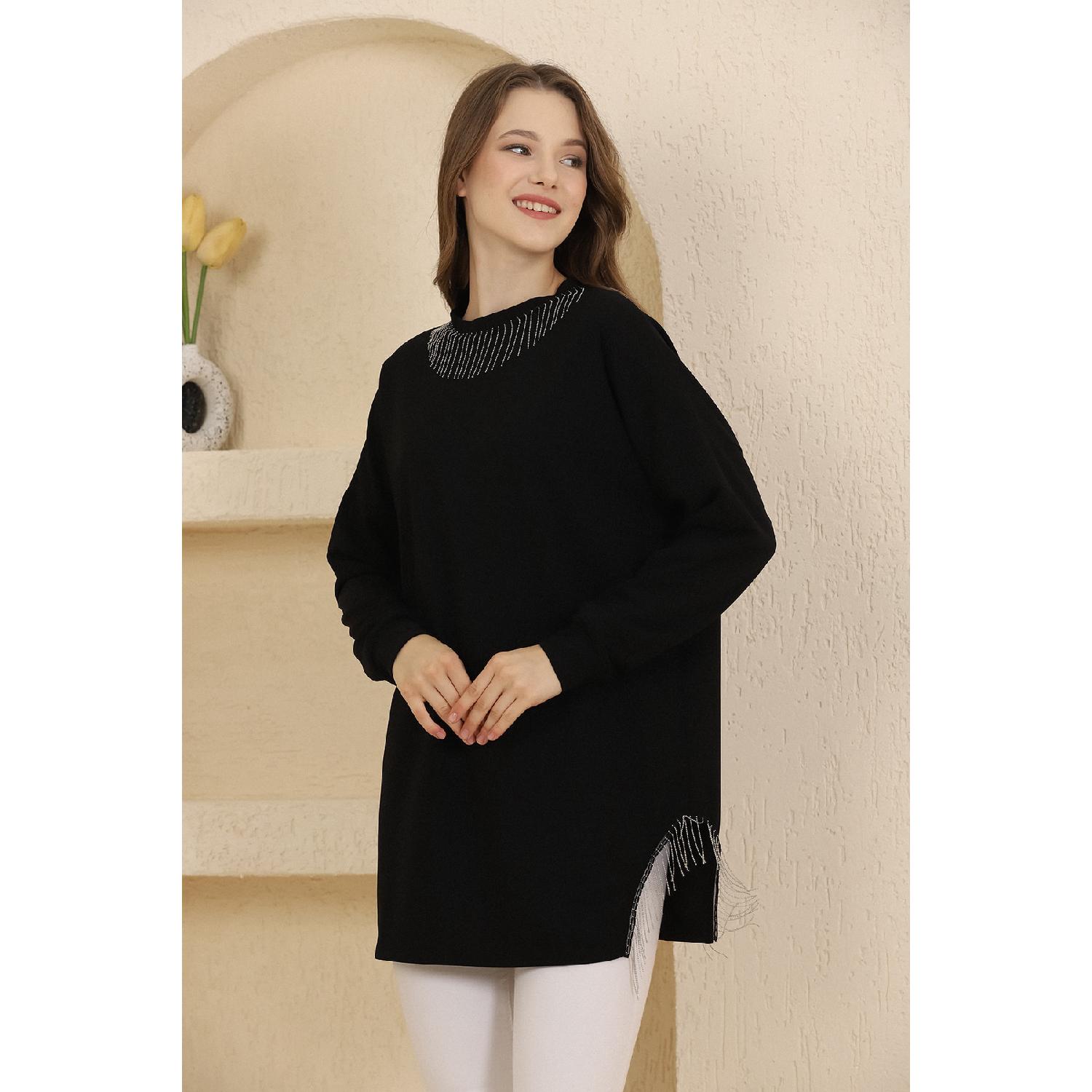 

Туника с цепочками на воротнике и по бокам S