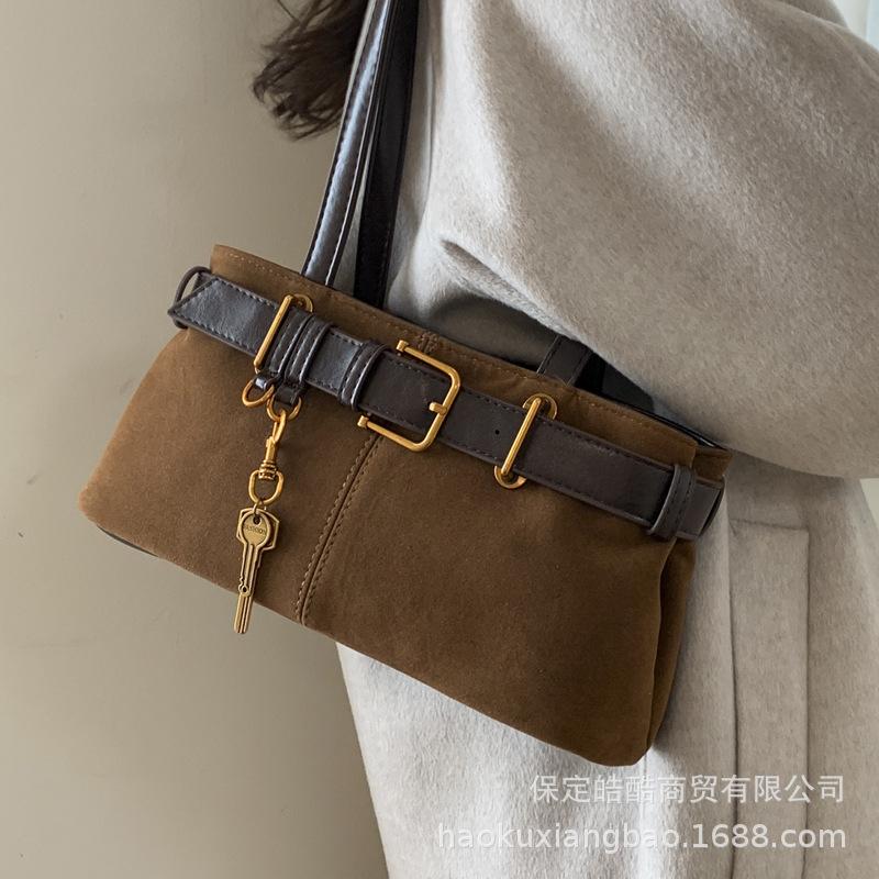 Retro portable commuter bag women's autumn and winter 2025 new trendy fashion Korean underarm bag versatile large capacity bag