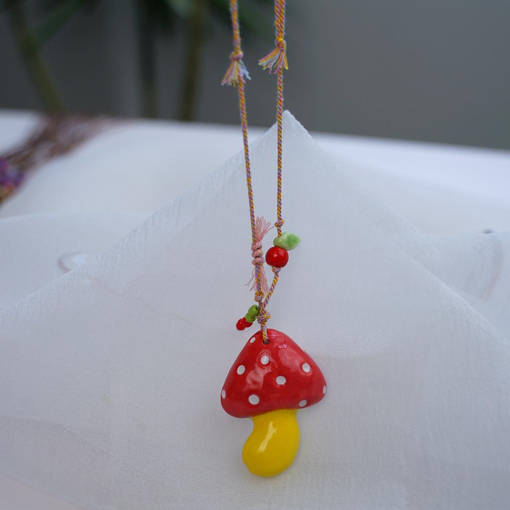 Hot-selling ceramic mushroom necklace accessories niche design necklace high sense