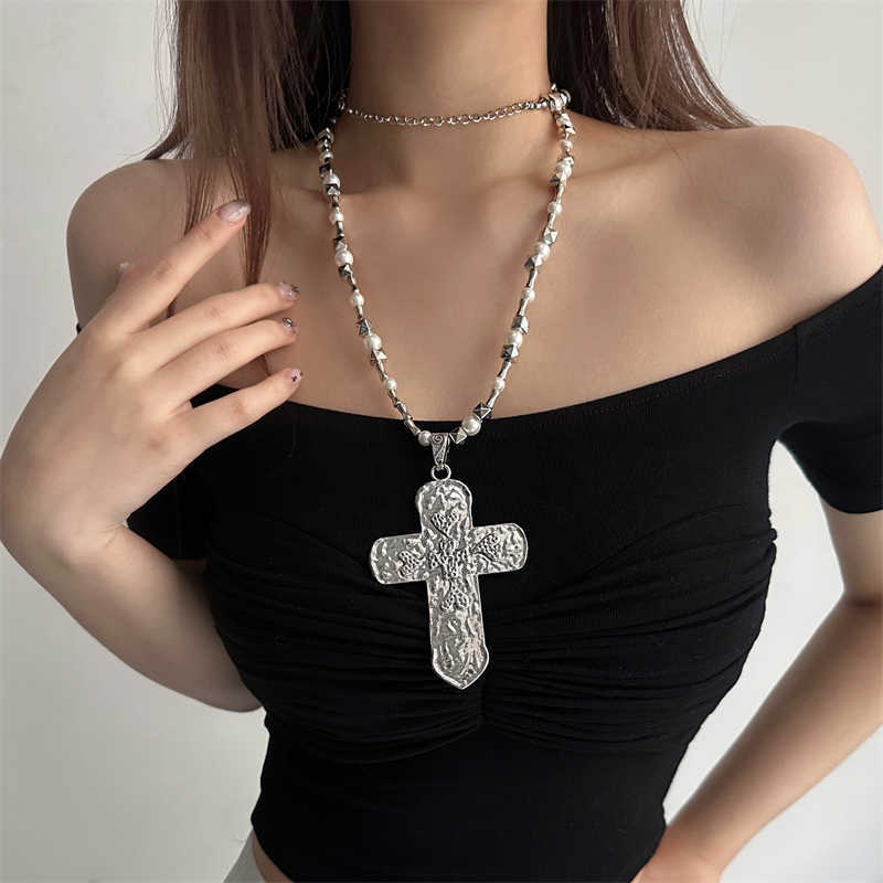 Gothic Punk Großes Kreuz Lange Halskette Y2K Mädchen Imitation Perle Halskette Hip Hop Zubehör Geschenke