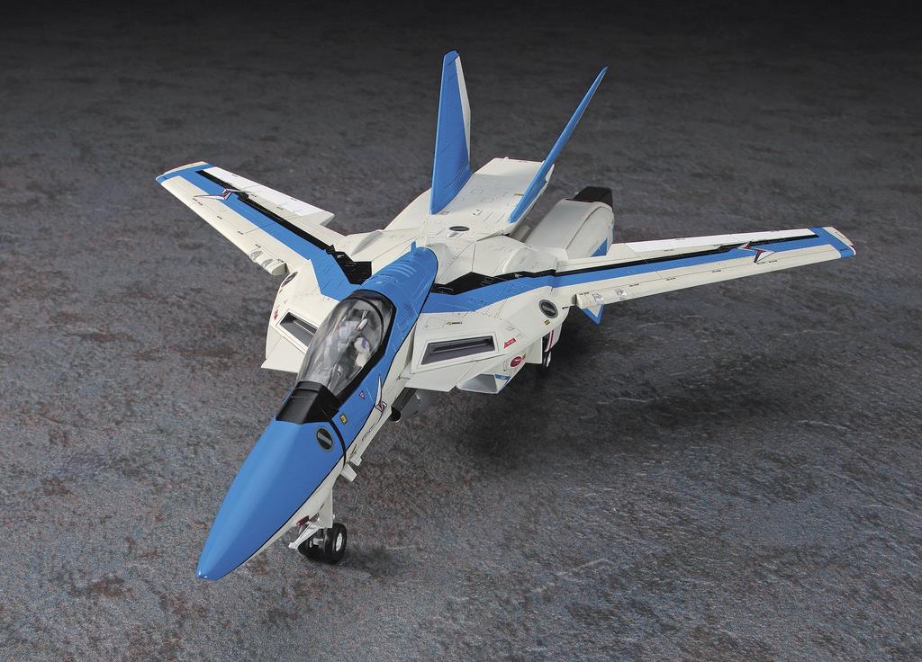 Hasegawa Macross Series Macross Delta VF-1EX Valkyrie 1/72 Scale Plastic Model Kit 65833