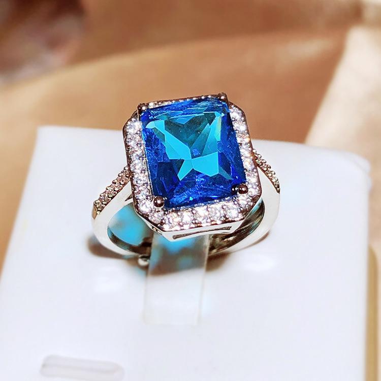 

Classic Fashion For Ladies Colored Zircon Engagement Ring 925 Silver Bridal Wedding Party Birthday Jewelry Gift resizable