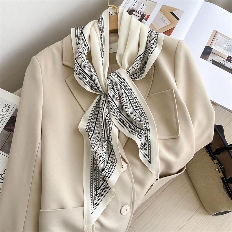 Summer Fashion Thin Women Triangle Scarf Bohemian Style Paisley Designer Long Ribbon Twill Silk Scarves Neckerchief Luxury
