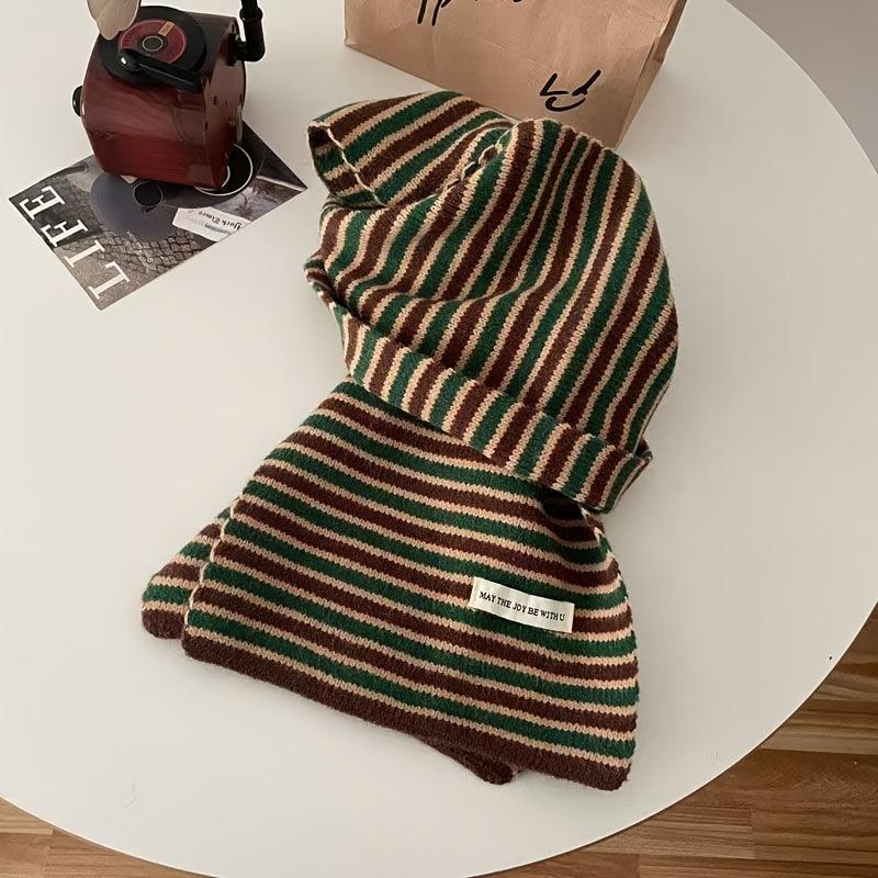 

Winter Scarf for Women, 22x145cm, Soft Warm Polyester, Windproof & Cold-Resistant, Elegant Brown Neck Accessory & Headscarf. зелений