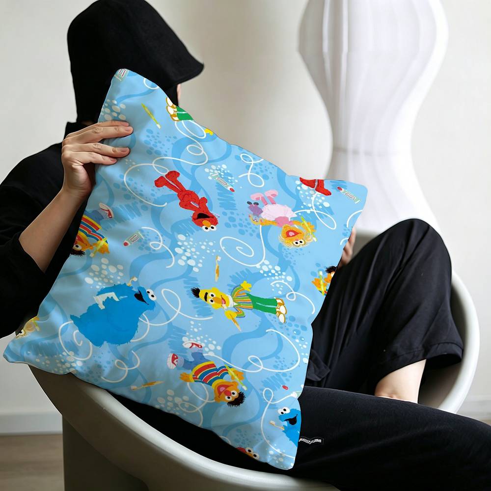 S-Sesame Street TV Cute Cartoon Pillow Covers Cartoon Sofa Decorative Home Double-sided Printing Short Plush Cute Cushion Cover