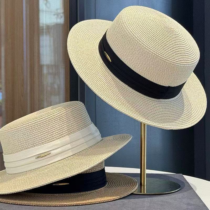 French light luxury flat brim straw hat women's spring summer elegant anti-ultraviolet sun hat seaside vacation versatile show small face