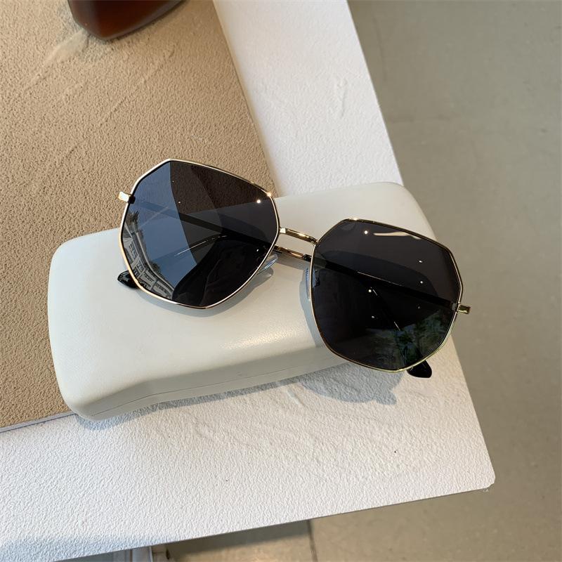 Polygon Metal Frame Square Sunglasses Women Men Luxury Fashion Vintage Sun Glasses Unisex Brand Oculos De Sol