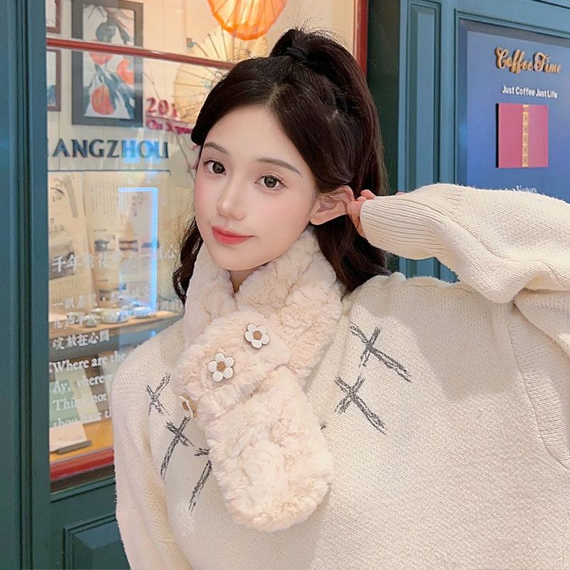 Stylish and simple plush warm scarf Jishu niche flower print cold-proof cross neck protection scarf