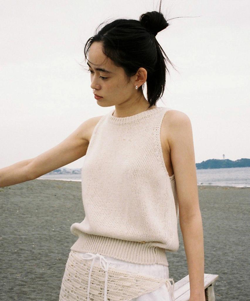 Yulago Paper Boatneck Knit Sleeveless