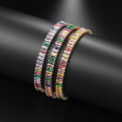 Buntes Kristall-Tennisarmband für Damen Glänzend Luxuriös Iced Out Zirkon-Kette am Handgelenk Hochzeits Schmuck Zubehör