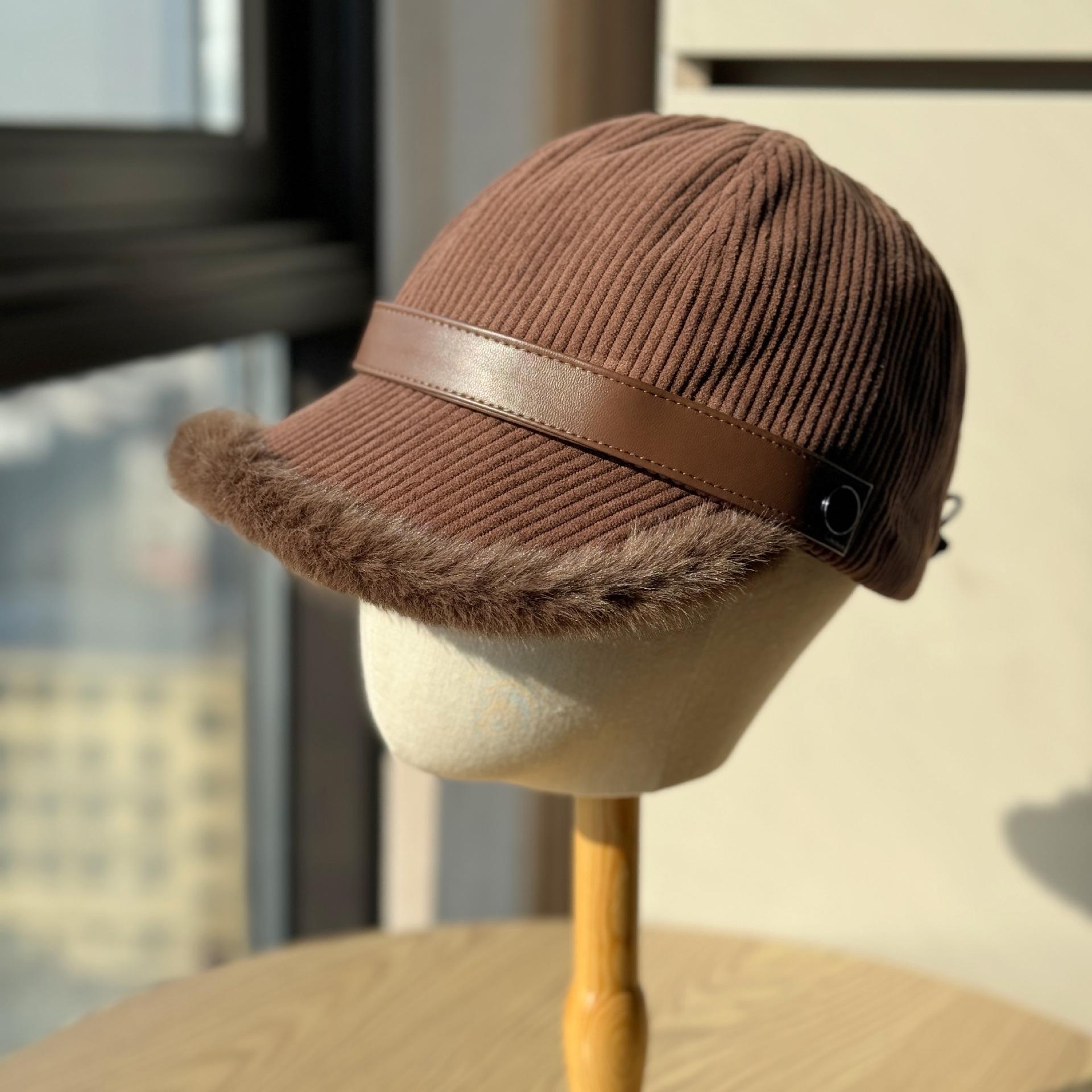 

Korean-style corduroy duckbill cap for women, thickened for warmth in winter, wide brim, windproof for cycling, versatile and adjustable, trendy hat Adult54-60Adjustable коричневий