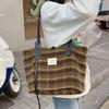 Vintage Plush Ladies Shoulder Bag Sweet Plaid Female Travel Tote Woolen Handbags Large Capacity Retro Women's Commute Bags Purse