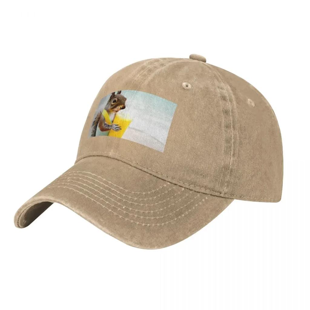 Squirrel On The Beach Baseball Cap party Hat Luxury Hat Women Hats Unisexs