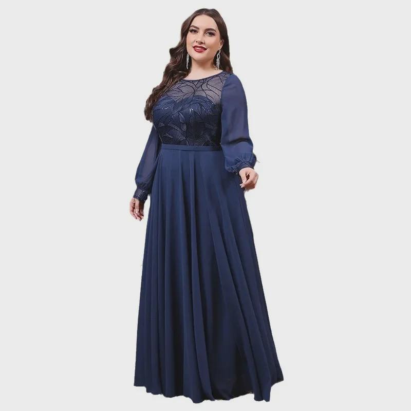 Elegant Plus Size Lace Evening Gown for Socialites and Graduates