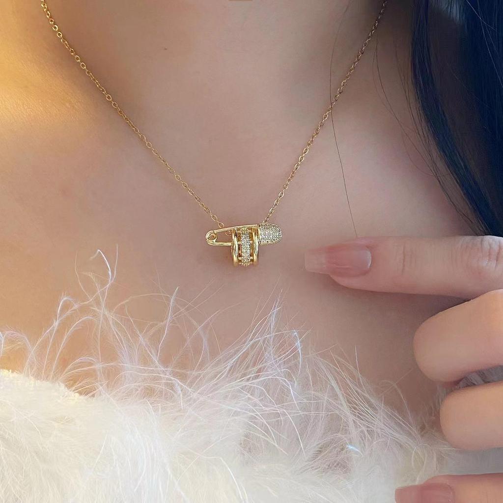 Versatile Rhinestone Lucky Bead Waist Necklace & Clavicle Choker