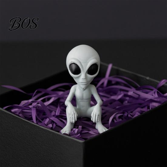 Realistic Alien Sculpture 3D Printed Statue, Sci-Fi UFO Sculpture, Funny Sitting Figurine, Creative Ornament for Home Office Desktop Shelf Workstation