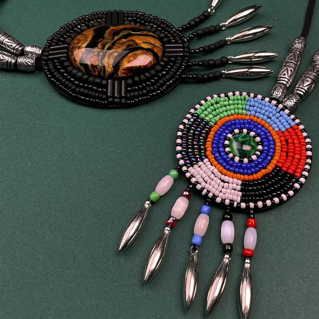 Nepalesische Retro Quastenanhänger Pulloverkette