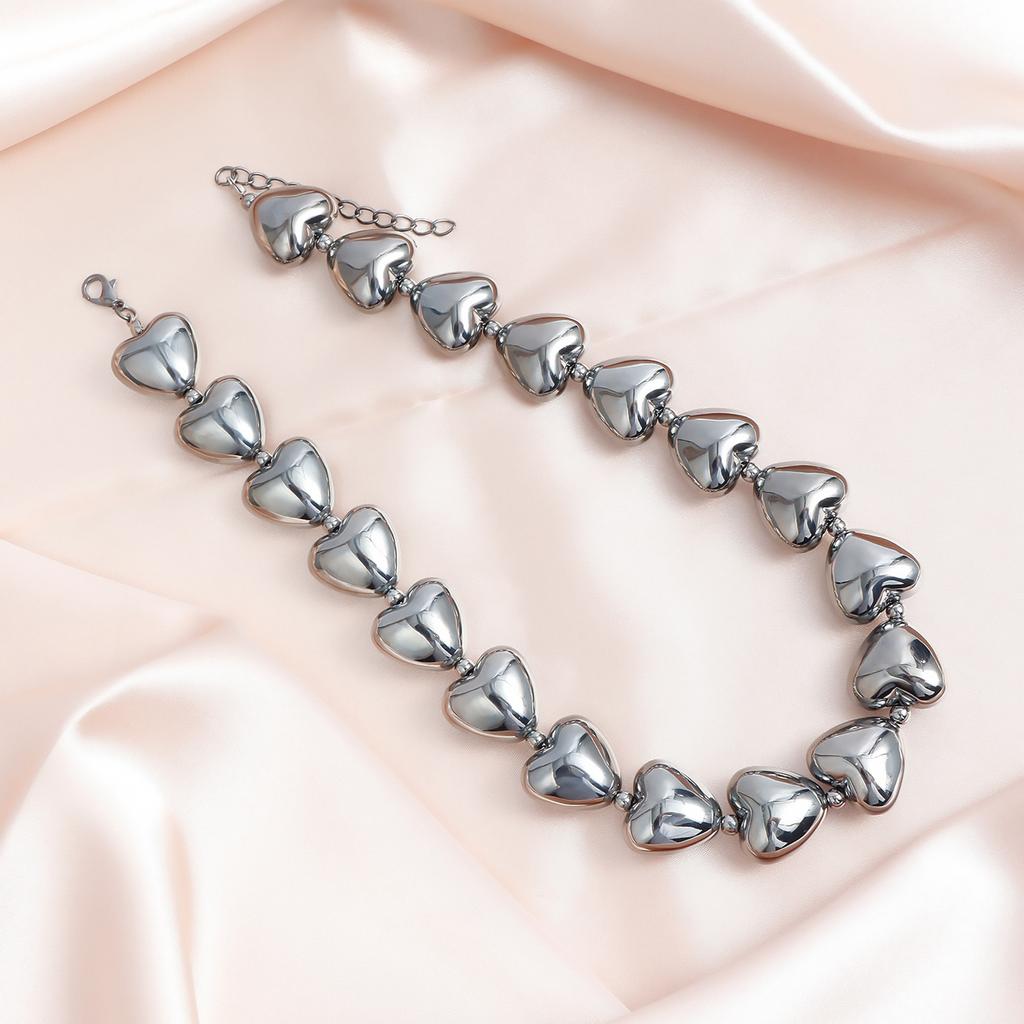 Gunmetal Black Beaded Heart Pendant Necklace Adjustable Length Neckchain Fashionable Clavicle Chain Jewelry for Women