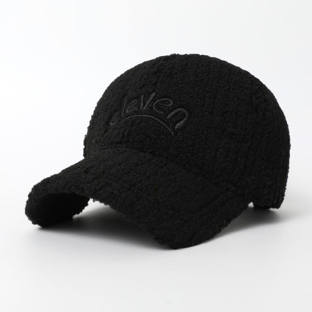 Fashionable Plush Warm Baseball Cap, 100% Polyester, Slight Stretch, Woven Duck Tongue, Trendy Streetwear, Versatile for Autumn/Winter