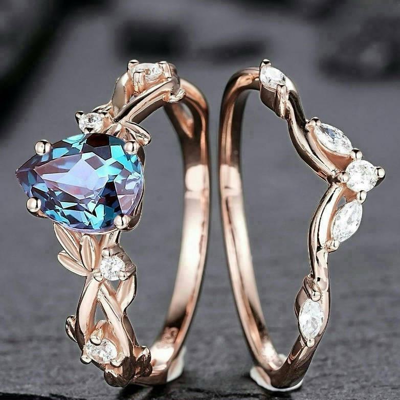 Three Heroes Zircon Inlaid Seven-Color Alloy Couple Ring for Women
