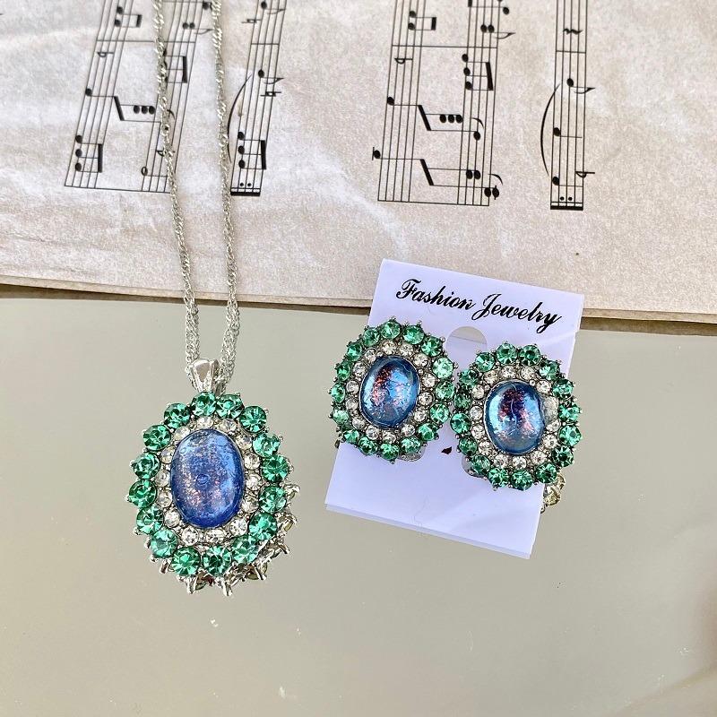 Luxury Diamond Inlaid Sea Blue Opal Earrings Female Ins Oval Elliptic Earrings French Premium