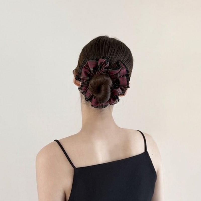 Favorite Noun Tartan Scrunchies_Red