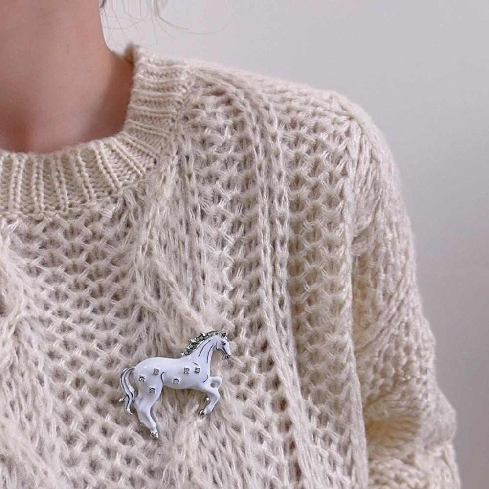 Chinese New Year Zodiac Horse Head Brooch Horse Year Metal Pony Badge Pin Zodiac Animal Pins  Gift