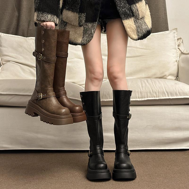 2025 autumn and winter new women's boots fashion casual knight boots retro heightening Internet celebrity boots European popular boots