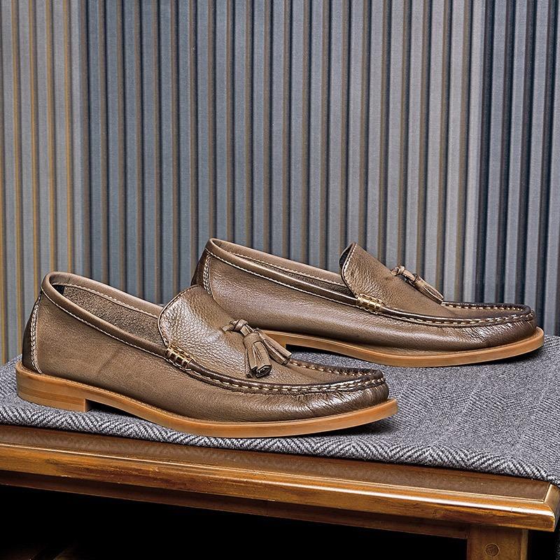 Top Quality Men Genuine Leather Driving Loafers Slip On Tassel Decorated Comfortable Soft Leather Men Moccasins Shoes