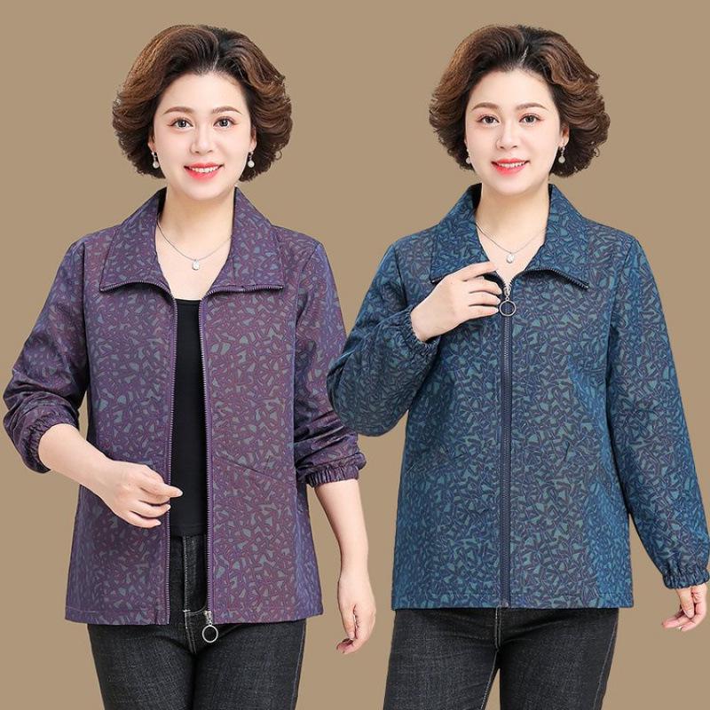 Stylish Lapel Jacket for Middle-aged Women: Spring/Autumn 2026 Casual Top
