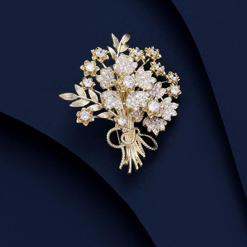 Mode Personlighet Bukett Brosch för Kvinnor Elegant Dam Strass Blomma Broschnålar Fest Smycken Gåvor