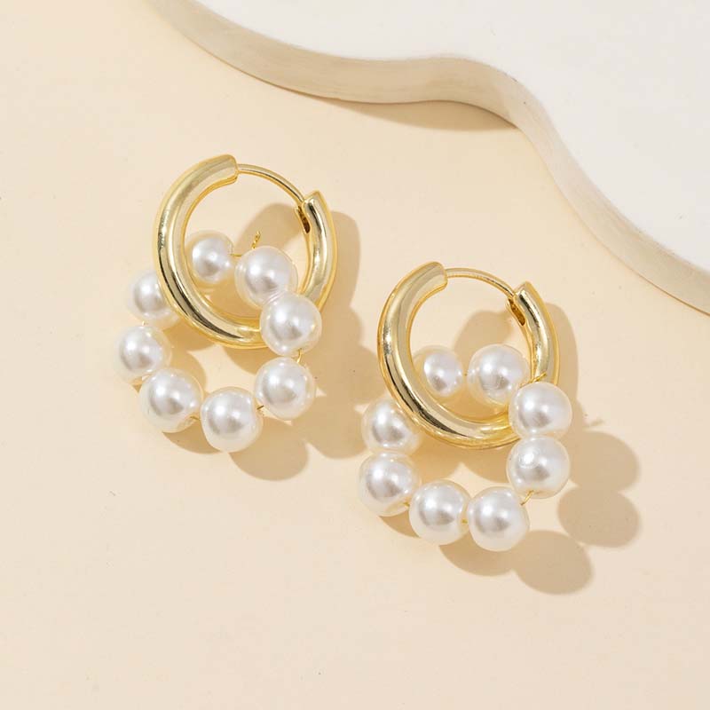 Fashion Metal Pearl Beaded Drop Earrings for Women Vintage Gold Color Geometric Round Ear Buckle Earrings Zircon Accessories