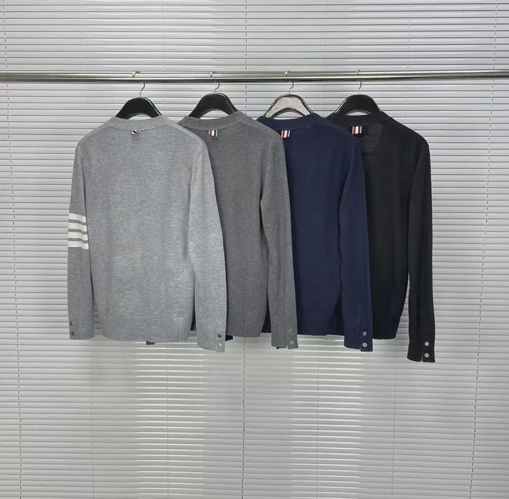 Unisex V-Neck Wool Cardigan - Autumn/Winter, Casual & Comfortable, 5-Button Design