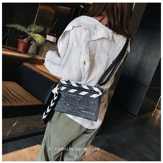 Funny Movie Prop Design Women Shouler Bags Designer Letters Clutch Bag Cute Pu Leather Crossbody Messenger Bag Lady Small Purses